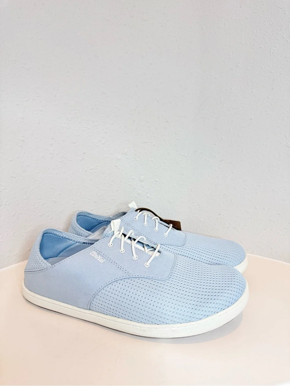 OluKai Nohea Moku Men’s Light Blue Denim Canvas Shoes Size 10 NWT